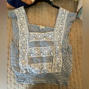 💥SOLD💥Crochet crop top